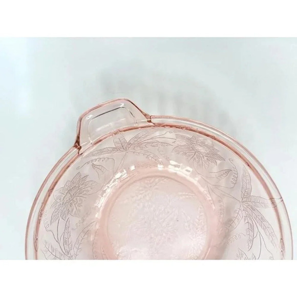 Pink Jeannette Depression Glass 1930's Handled Floral Poinsettia Casserole Bowl - Picture 7 of 10